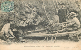 AVEYRON  DECAZEVILLE  Dans  La Mine  La Haveuse Mécanique - Decazeville