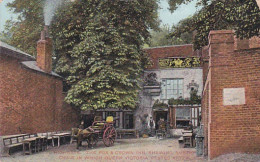 3652	49	Highgate, The Fox & Crown Inn Showing Rustic Chair In Which Queen Victoria Rested After Her Accident In 1837 (ca - London Suburbs