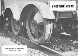 UNE ROUE DE LA MICHELINE VOITURE SUR RAILS - Treinen