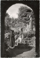 29. Gf. LANDEVENNEC. Les Ruines De L'ancienne Abbaye. Statue De St-Guénolé. 224 - Landévennec