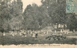 HAUTE SAONE  JUSSEY Le Petit Bois Les Enfants De L'école Maternelle - Jussey