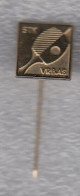 Pin Badge Anstecknadel STK Vrbas Table Tennis Club Serbia Yugoslavia Tischtennis Tennis De Table - Tennis Tavolo