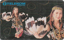 Malaysia - Telekom Malaysia (chip) - Costume Of Orang Ulu, Gem5 Red, 10RM, Used - Maleisië