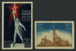 Russia 714-715, Hinged. Michel 693-694. New York World's Fair-1939. - Unused Stamps