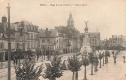 FRANCE - Reims - Vue Sur La Place Drouet D'Erlon Et La Fontaine Subé - Carte Postale Ancienne - Reims