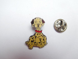 Beau Pin's , Disney , Chien Des 101 Dalmatiens , Cinéma - Disney