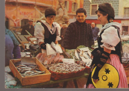 C.P. - PHOTO - UN PITTORESQUE MARCHE AUX POISSONS SUR LA RIVIERA - NICE - PLACE ST FRANCOIS - OF 303 - ADIA - Markets, Festivals