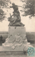 FRANCE - Châteaudun - Vue Générale D'un Monument De La Défense - Vue D'une Statue - Carte Postale Ancienne - Chateaudun