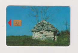 CROATIA -  Stone Built Dwelling Chip  Phonecard - Croatia