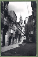 CPSM Type Carte Photo Vue Peu Courante - ESPAGNE - SANTIAGO DE COMPOSTELA - RUA DEL VILLAR - Santiago De Compostela