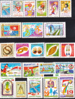 2006-2007- Tunisie / Y&T1560---1604 - 2006 - 2007  Années Complètes - Full Year - Cote Y&t 56.75 / 45 V - MNH****** - Collections (sans Albums)