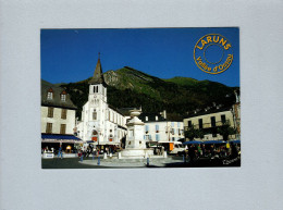 Laruns (64) : Place De L'église - Laruns