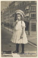 Sweet Little Girl With Tornister / Schultasche (Vintage RPPC 1912) - Schulen