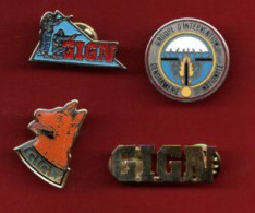 Lot De 4 Pin's GIGN, Groupe D'intervention De La Gendarmerie Nationale. - Polizia