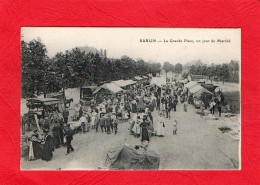 BARLIN                    La Grande Place ,jour Du Marché               62 - Barlin