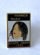 PINS SPORT TENNIS COUPE DAVIS 1991 YANNICK NOAH / 33NAT - Tennis