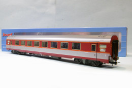 Jouef - VOITURE GRAND CONFORT CAPITOLE A8u SNCF ép. IV Réf. HJ4170 Neuf NBO HO 1/87 - Goods Waggons (wagons)