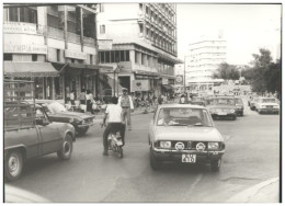 C5660/ Nikosia Zypern Autos Verkehr Foto 21 X 15 Cm 70er Jahre - Cipro