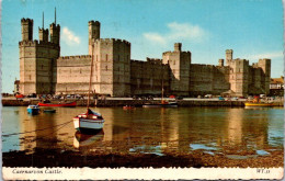 13-3-2025 (2 Y 53) UK - Wales -  Caernavon Castle  (posted To Australia 1969) - Schlösser