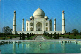 13-3-2025 (2 Y 53) India (UNESCO) Taj Mahal  - (posted To Australia From SINGAPORE - 2008 - With Indian CIVET Stamp) - Monuments