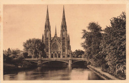 FRANCE - Strasbourg - Vue Générale De L'église Protestante St Paul Et Bords De... - Carte Postale Ancienne - Straatsburg