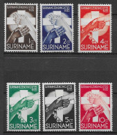 Suriname 1935, NVPH 151-56 MH, Kw 20 EUR (SN 2685) - Suriname ... - 1975