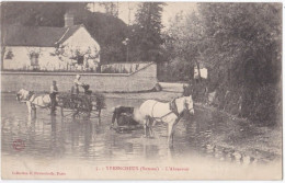 SAINT-RIQUIER -YVRENCHEUX (80) Ravitaillement De L'eau à L'abreuvoir . Attelage . Charette - Saint Riquier