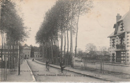 18 - SAINT AMAND MONTROND - Avenue De La Gare - Saint-Amand-Montrond