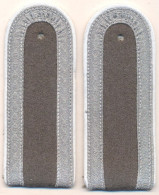 Shoulder Straps. Epaulettes. Schulterklappen Schultergurte. Germany.Unteroffizier.Motorisierter Schütze - Patches