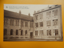 LAEKEN - BRUXELLES - BRUSSEL - Ecole Moyenne  à Laeken - Middelbare School Te Laeken - Onderwijs, Scholen En Universiteiten