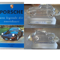 Goebel Kristal Porsche 356 1962 + Boek Porsche , Een Legende Die Voortduurt - Otros & Sin Clasificación