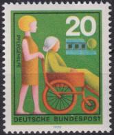 1970 Deutschland > BRD, ** Mi:DE 631, Sn:DE 1024, Yt:DE 491,Pflegehilfe, Freiwillige Hilfsdienste - Handicap