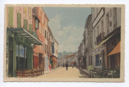 81 - Tarn / GRAULHET -- Rue  Jean- Jaurès. - Graulhet