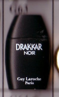 GA63 Pin's Parfum DRAKKAR Noir LAROCHE Perfume Achat Immédiat - Parfums