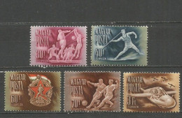 HUNGRIA CORREO AEREO YVERT NUM. 106/110 ** SERIE COMPLETA SIN FIJASELLOS - Unused Stamps