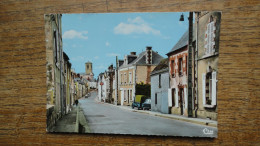 Le Mêle-sur-sarthe , Grande Rue - Le Mêle-sur-Sarthe