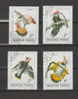 Hongrie  - Magyar Posta - Lot De 41 Timbres -  20 Timbres Les Oiseaux 21 Timbres Les Fleurs - Sammlungen