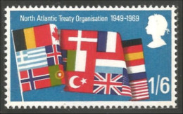 420 G-B 1969 Otan Nato Drapeaux Flags MNH ** Neuf SC (GB-38a) - Unused Stamps