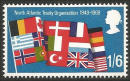 410 G-B Drapeaux Flags OTAN NATO MNH ** Neuf SC (GB-223b) - Francobolli