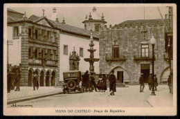 VIANA DO CASTELO - Praça Da Republica. ( Ed. De Bernardo Dias & Aires) Carte Postale - Viana Do Castelo