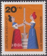 1971 Deutschland > BRD, ** Mi:DE 705, Sn:DE B476, Yt:DE 551, Butterfrauen, Für Die Wohlfahrt - Dolls