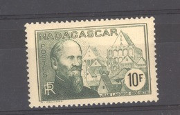 Madagascar  :  Yv  225  **  Gomme Tropicale - Nuevos