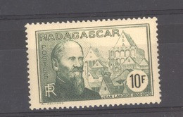 Madagascar  :  Yv  225  **  Gomme Tropicale - Unused Stamps