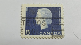 CANADA - Timbre 1963 : Portrait De La Reine Elizabeth II - Usati