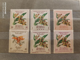 1960	Colombia Flowers (F82) - Colombie