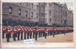 LONDON- GUARD MOUNTING PARADE- 2 ND SCOTS GUARDS - Other & Unclassified