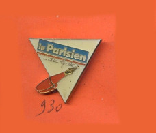 Rare Pins Journal Le Parisien Stylo Plume A930 - Médias