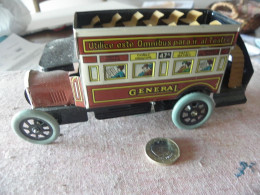 Vintage Reproduction De Bus Jouet En Tole - Jugetes Antiguos