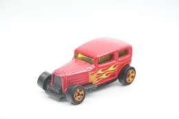 Hot Wheels Mattel Midnight OttO -  Issued 2001, Scale 1/64 - Matchbox (Lesney)