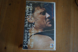 JOHNNY HALLYDAY DANS LA CHALEUR DE BERCY VERSION INTEGRALE VHS DUREE 124 MINUTES - Muziek DVD's